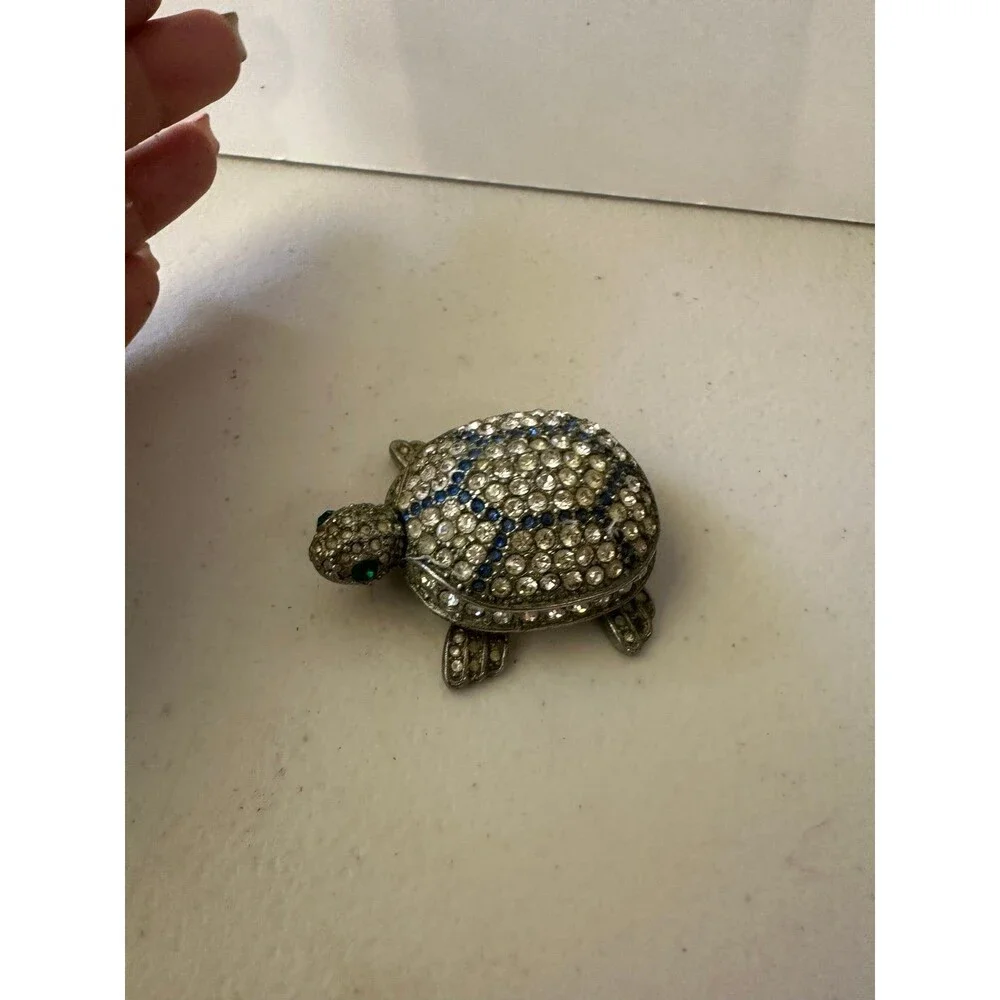 Sparkling Austrian Crystals Turtle Collector's Magnetic Hinged Trinket Box